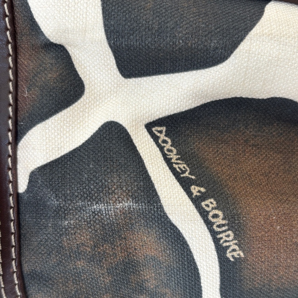 Dooney & Bourke Giraffe Print Medium Tote With Pink Fabric Interior - Picture 15 of 16